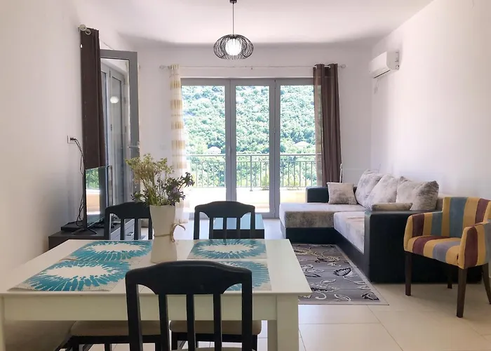 Lavender Bay Apartment D9
